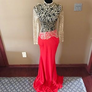 Glitter dress / gown